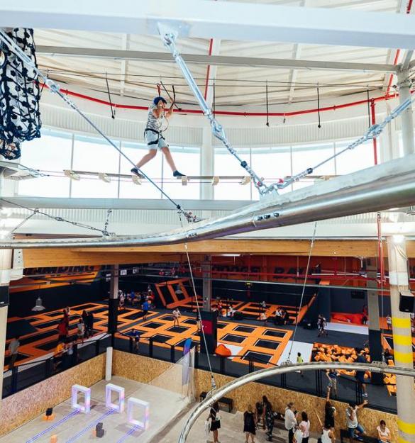 Trampoline Park , interiorismo